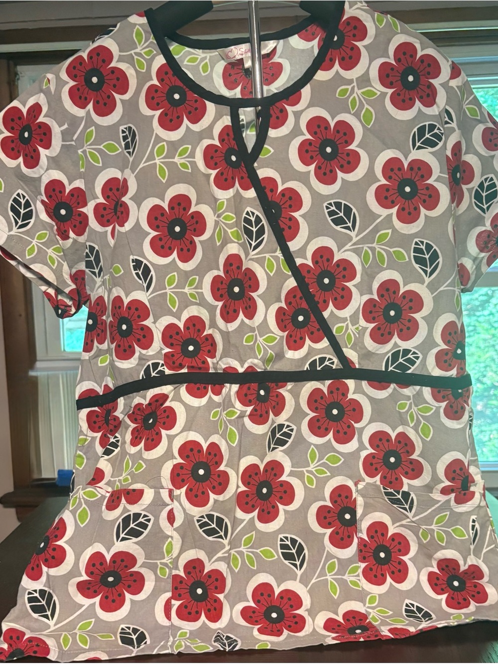 I Love Scrubs Floral Mock Wrap Scrub Top-Size Large